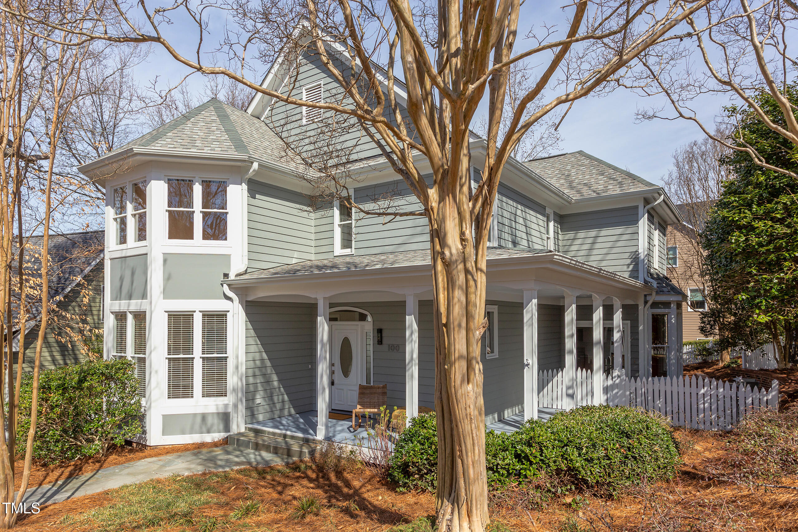100 Newell Street