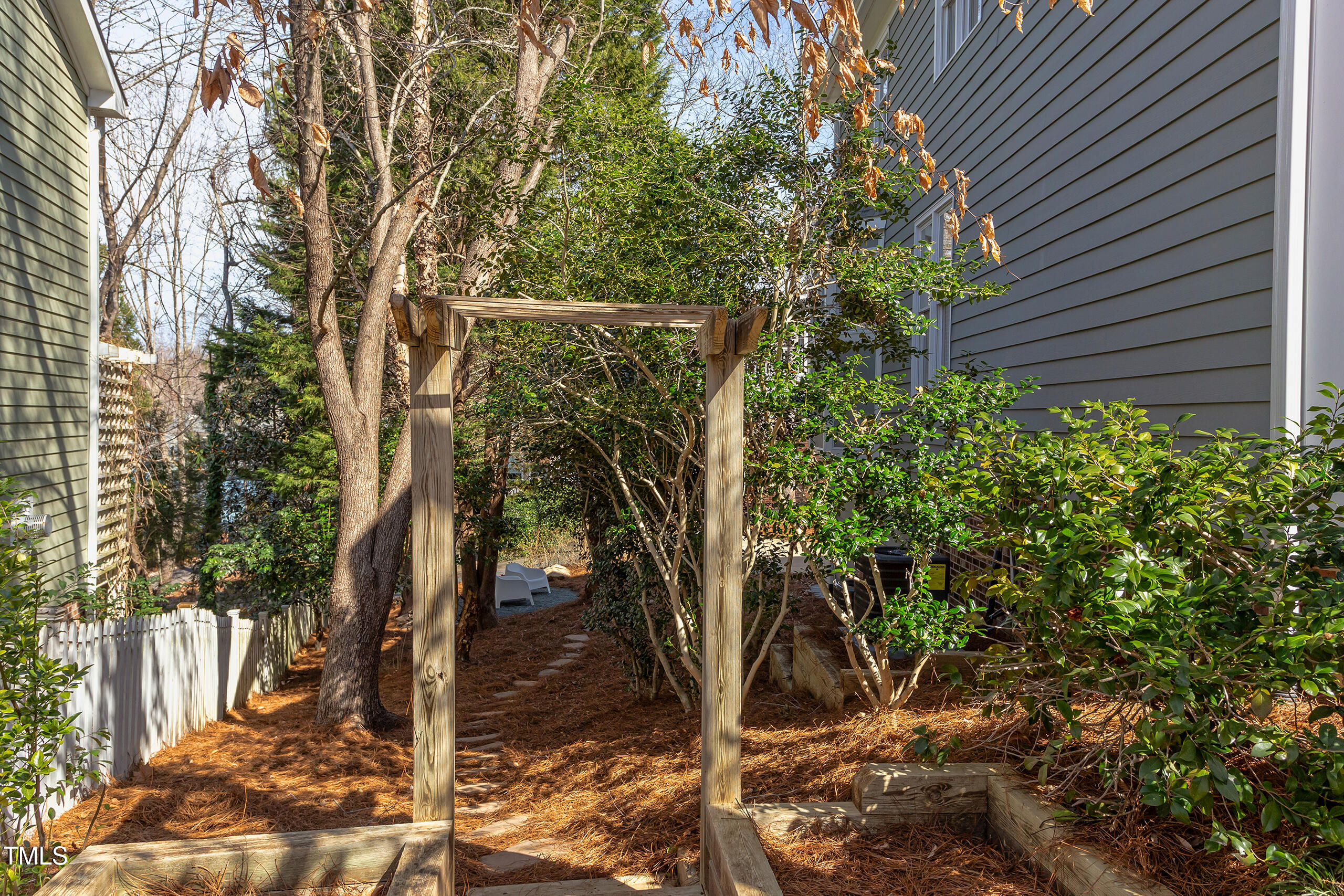 100 Newell Street