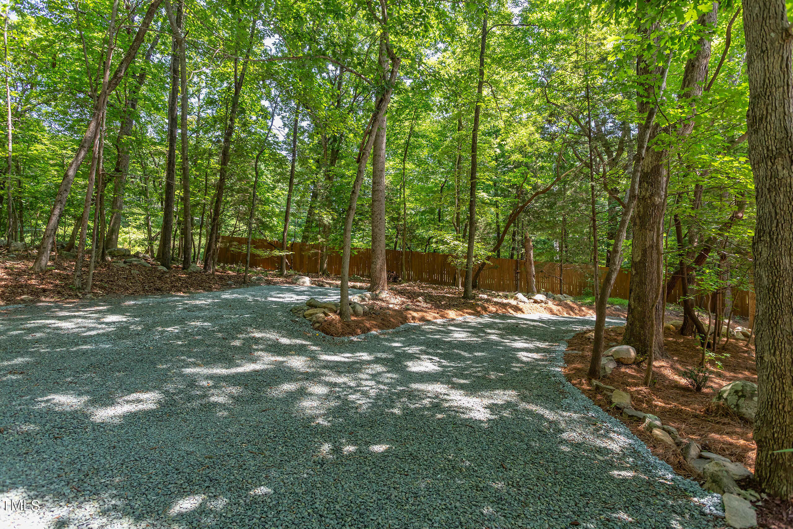 2008 Ridgewood Road