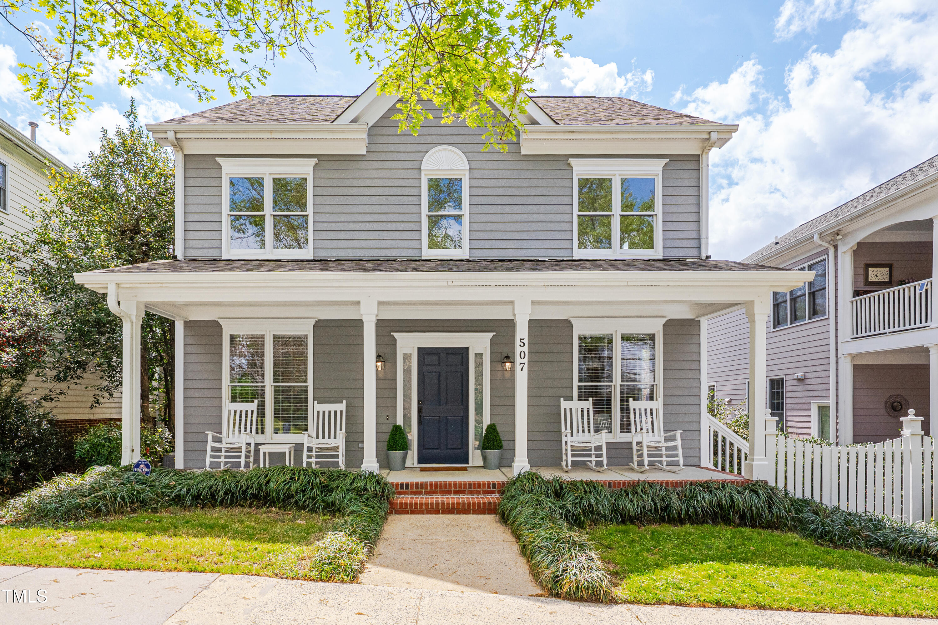507 Parkside Circle