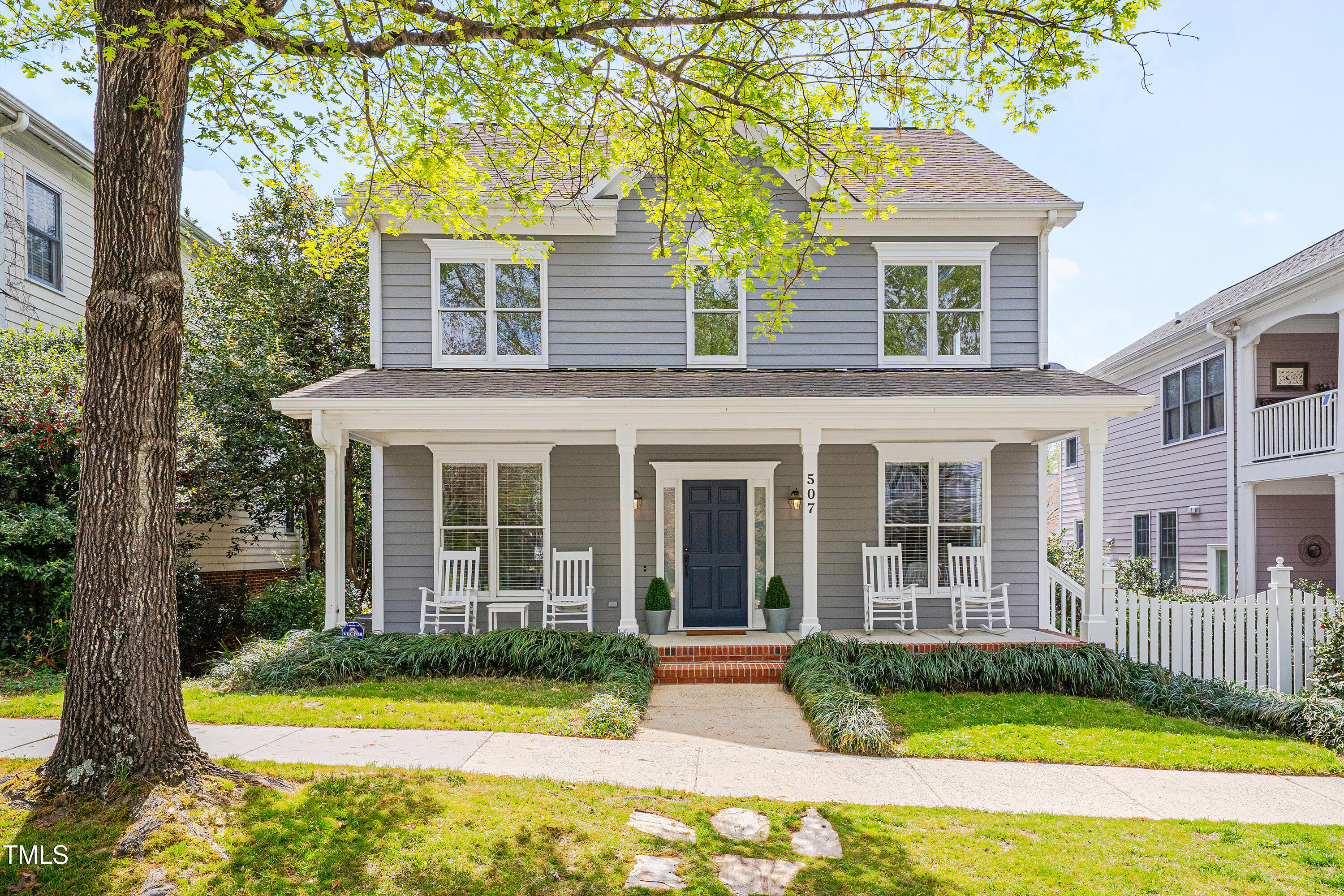 507 Parkside Circle