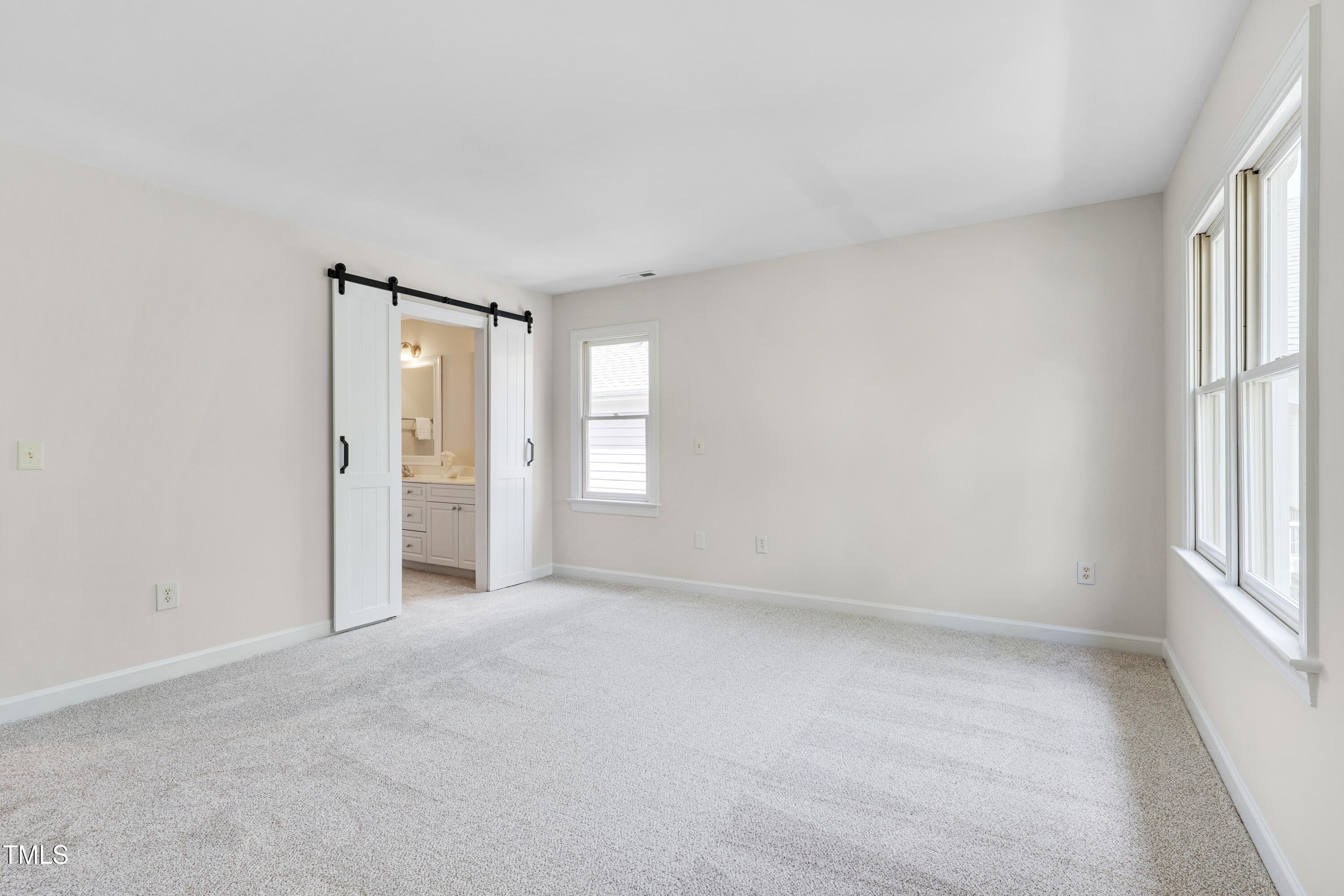 507 Parkside Circle