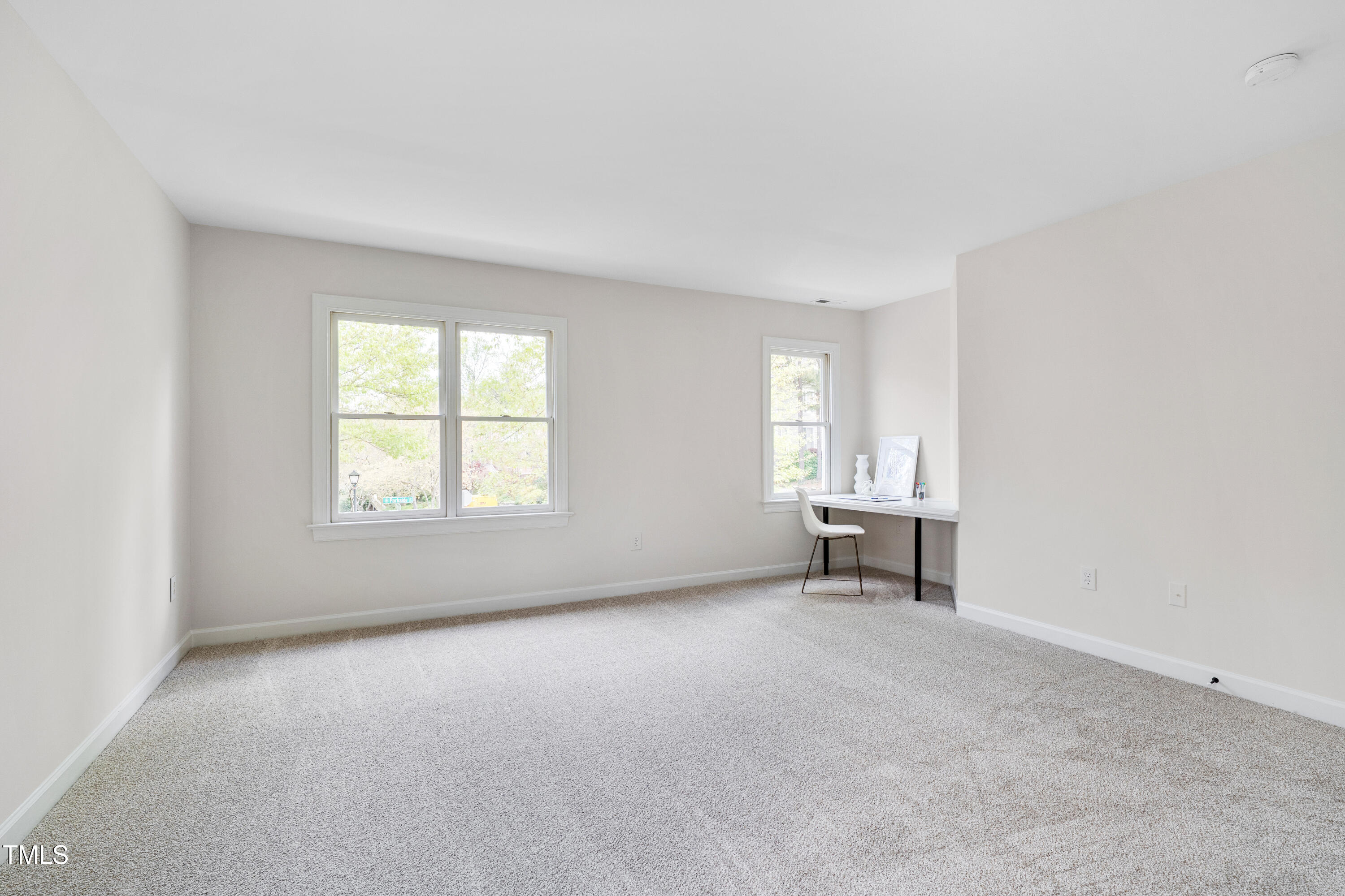 507 Parkside Circle