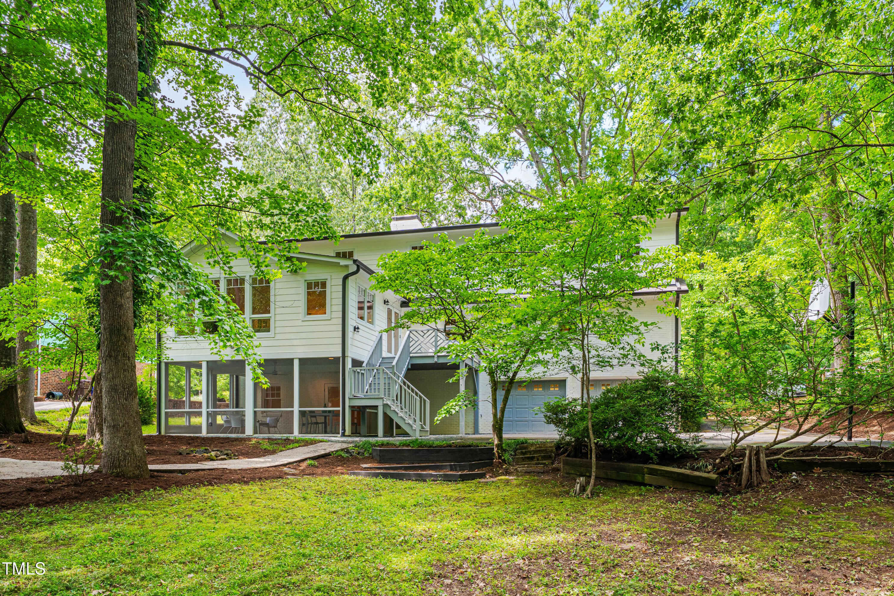 823 Churchill Drive