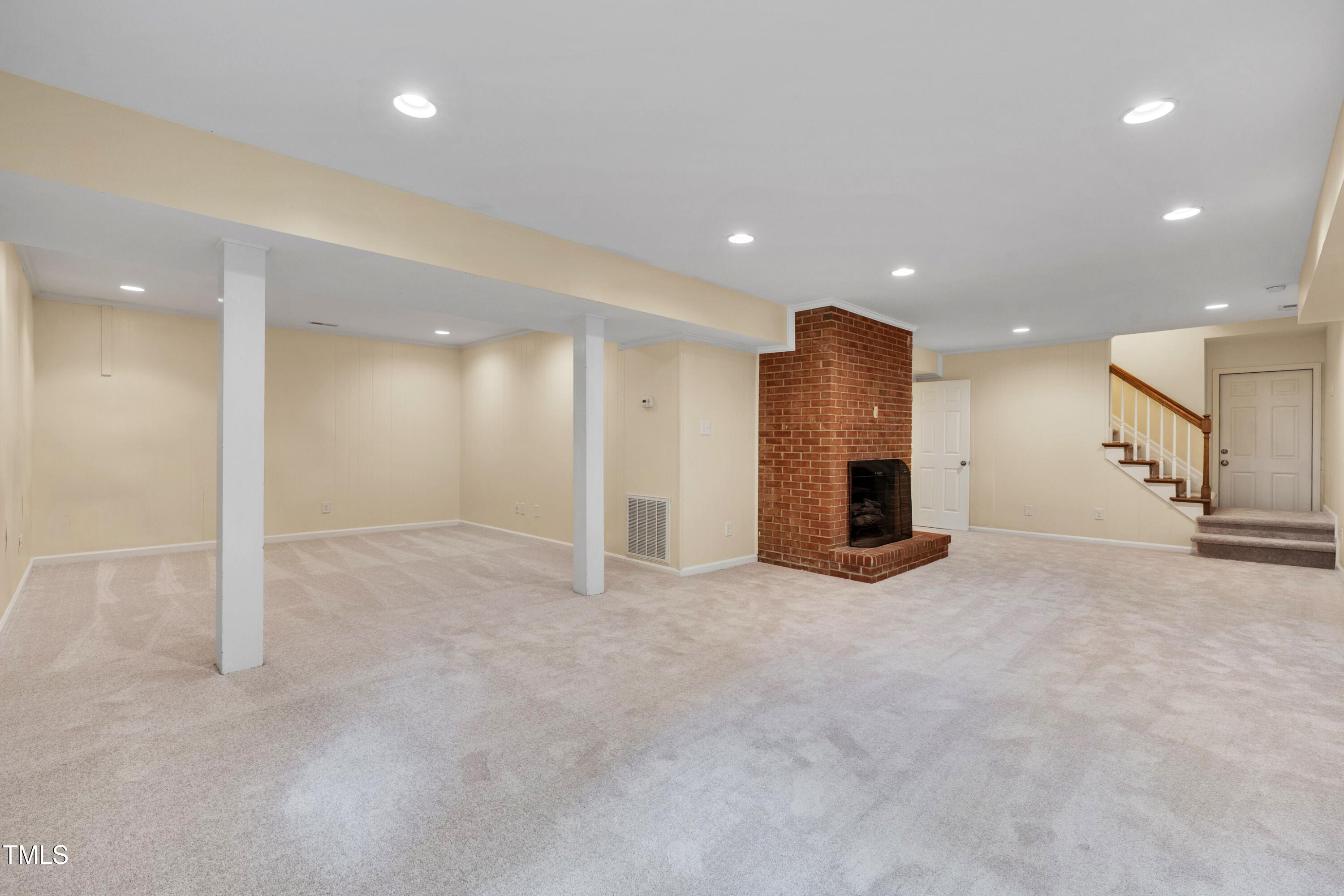 823 Churchill Drive