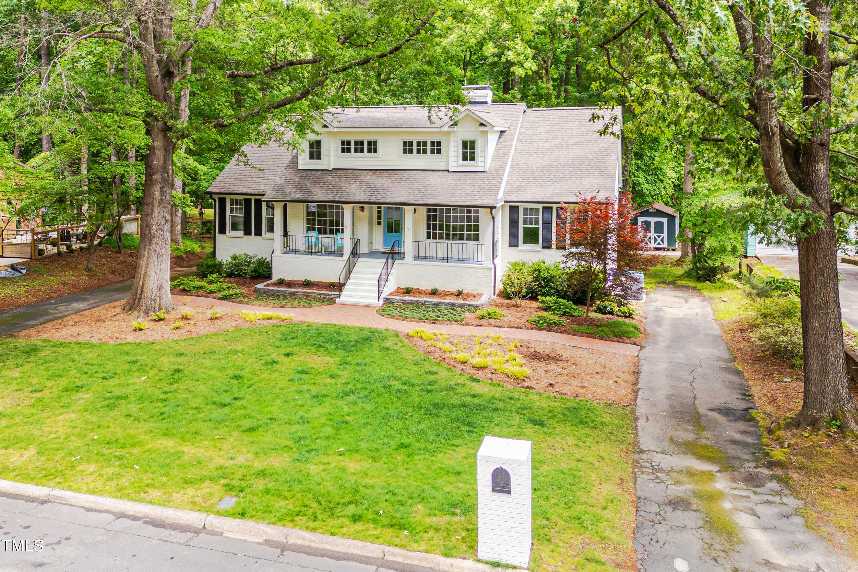 823 Churchill Drive