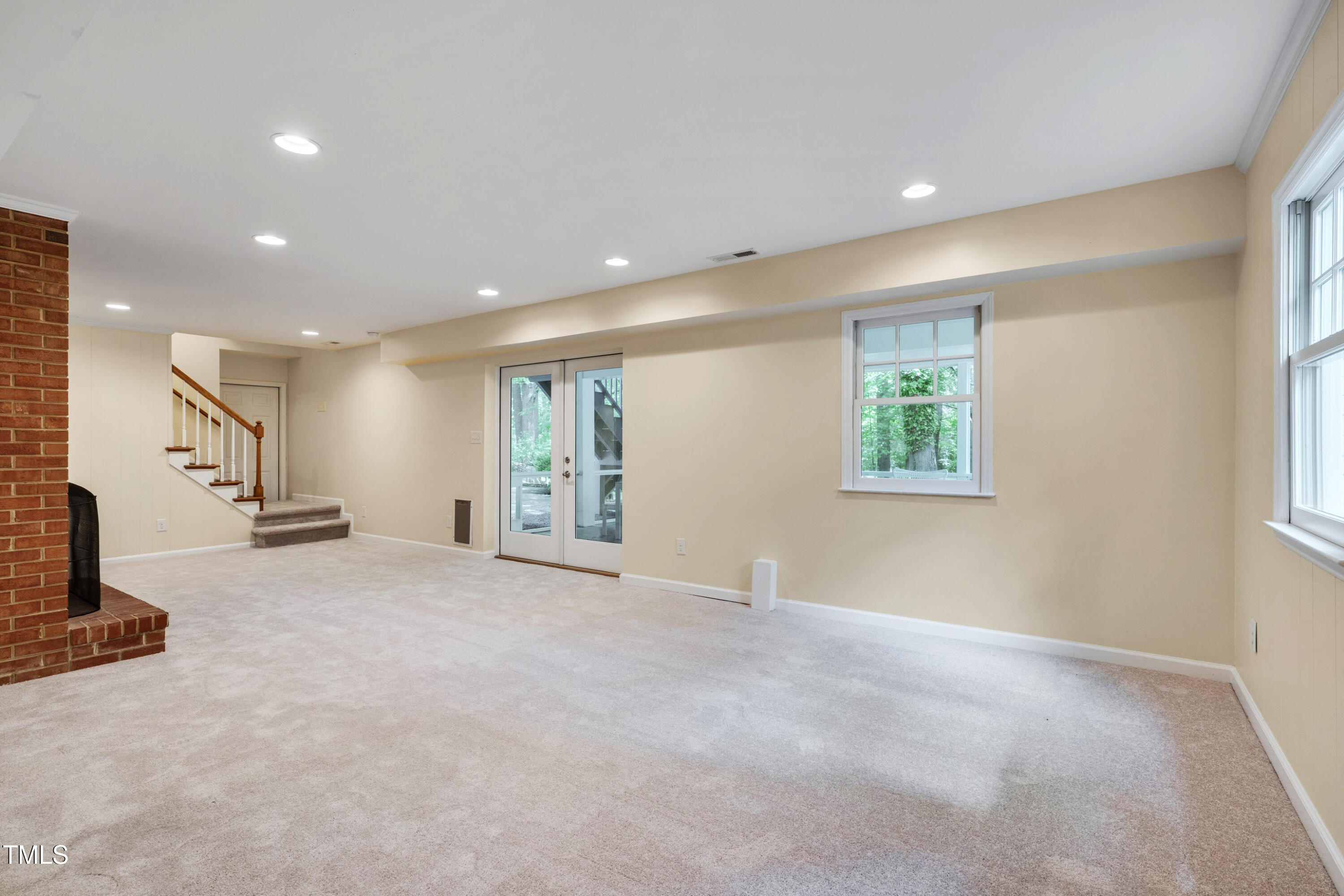 823 Churchill Drive
