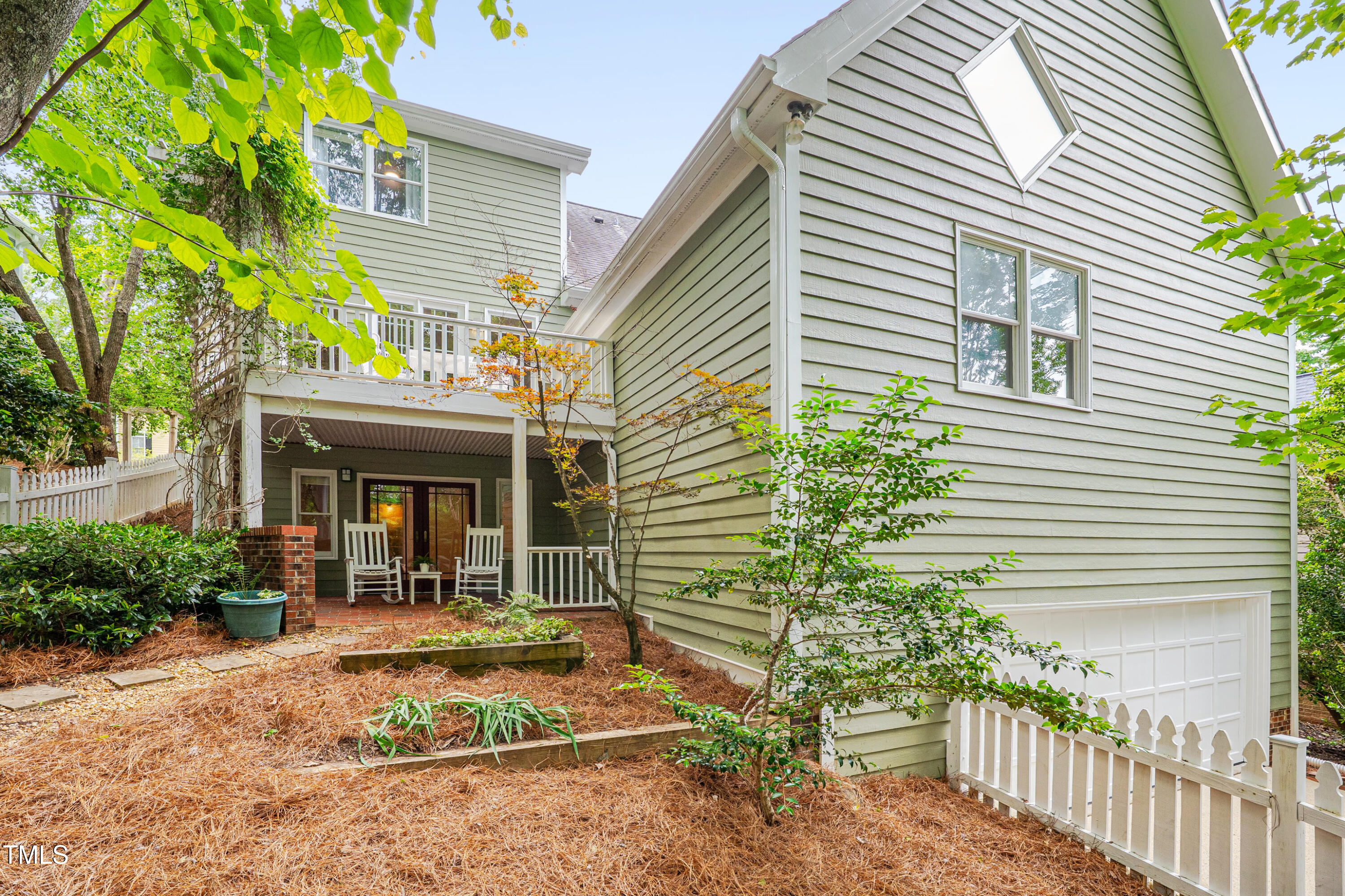 102 Newell Street