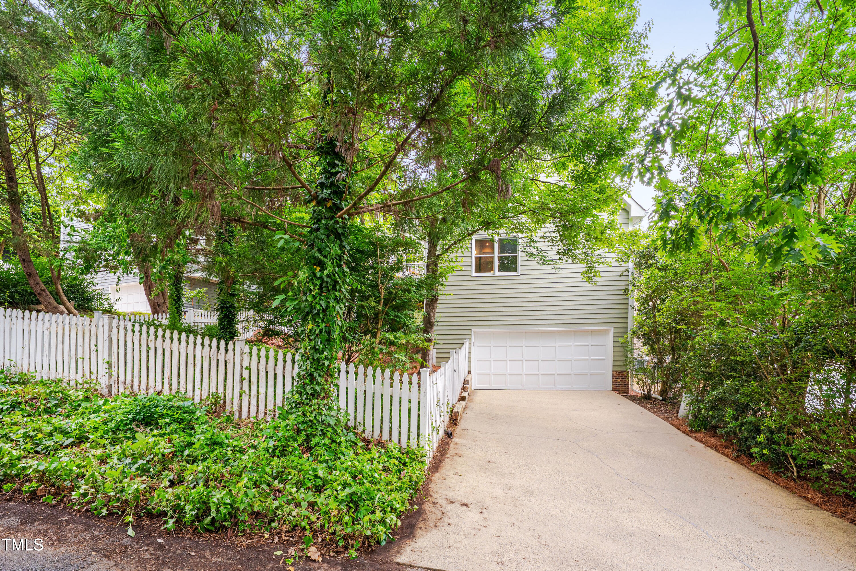 102 Newell Street