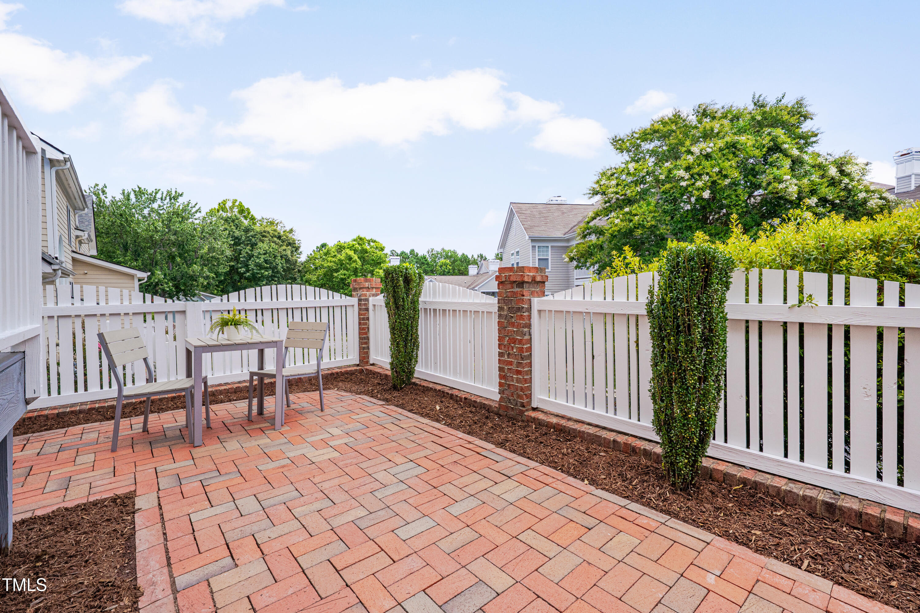 203 Greenview Drive