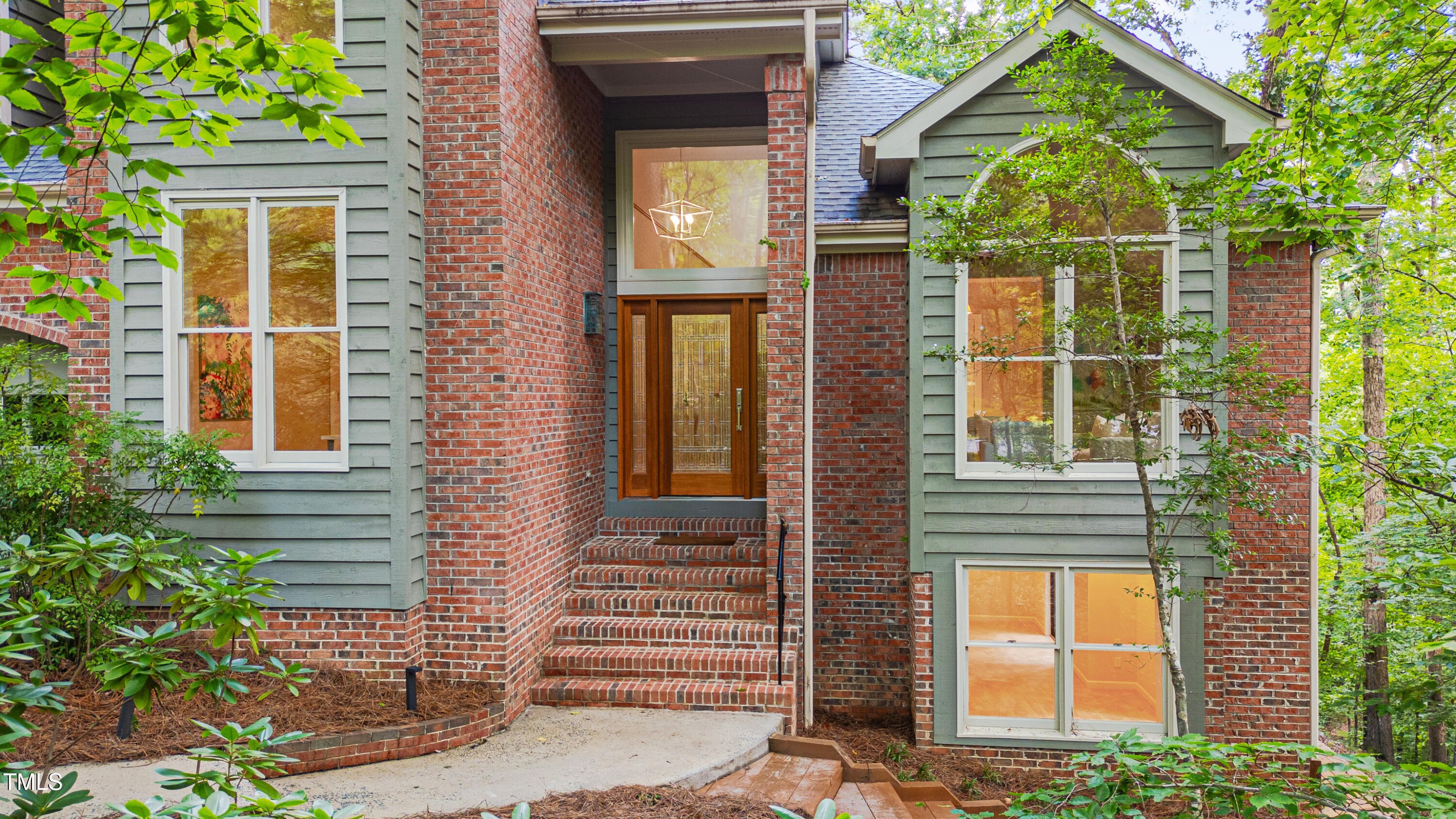 100 Collinson Drive