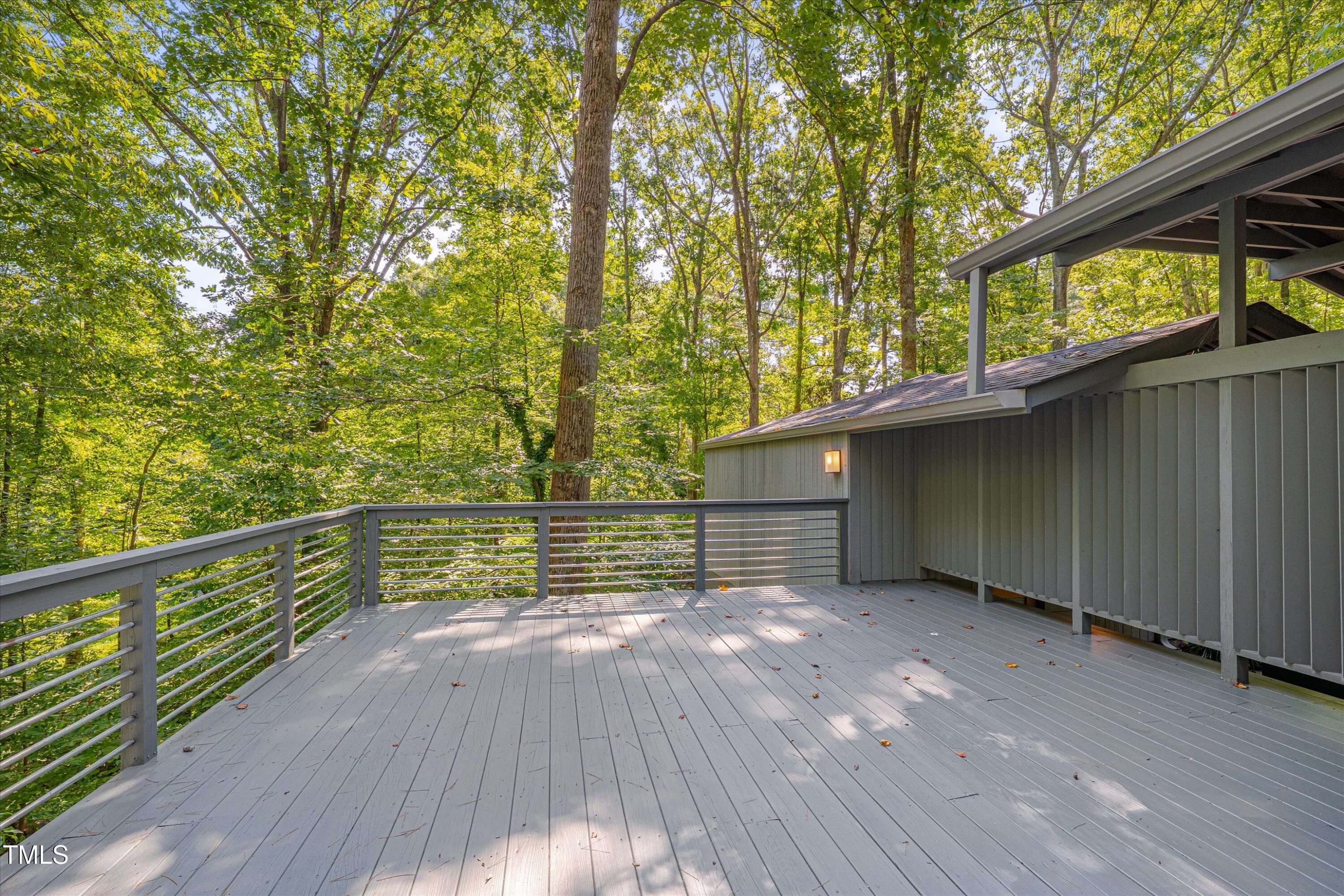 1512 Arboretum Drive