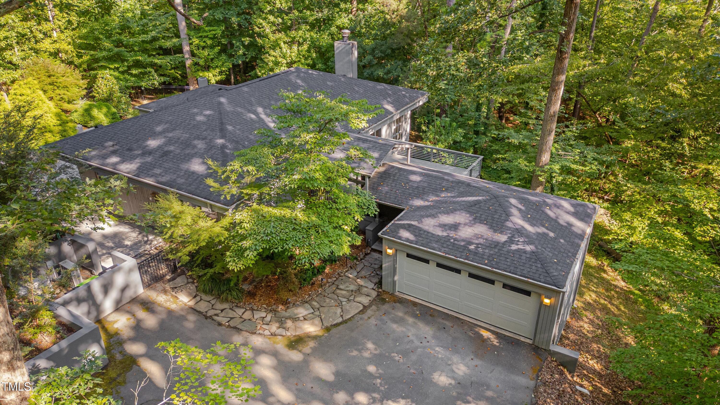 1512 Arboretum Drive
