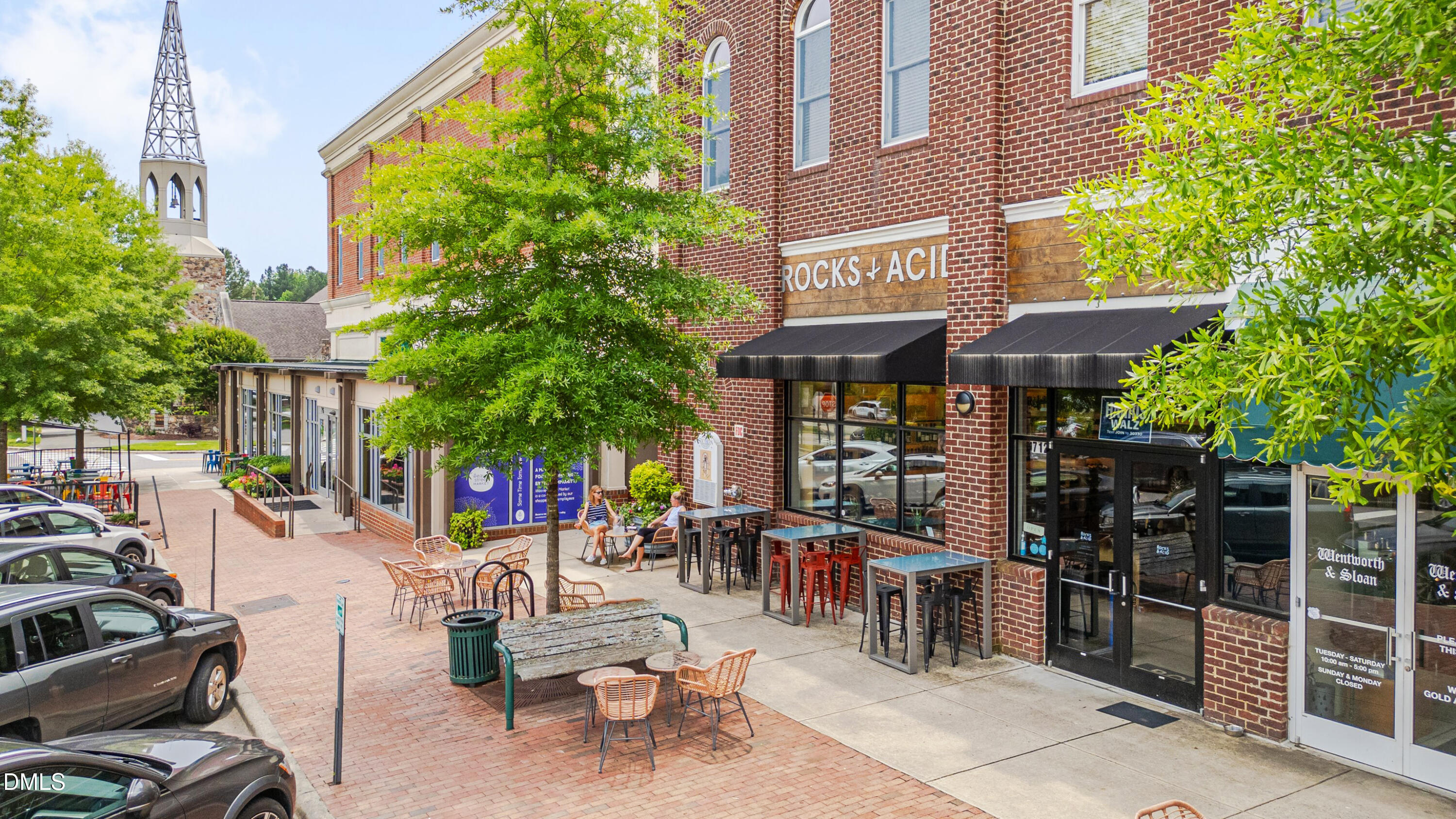 701-305 Copperline Drive