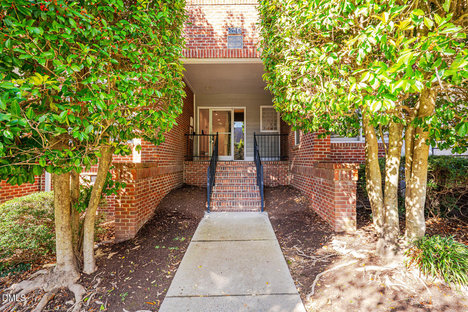 701-305 Copperline Drive