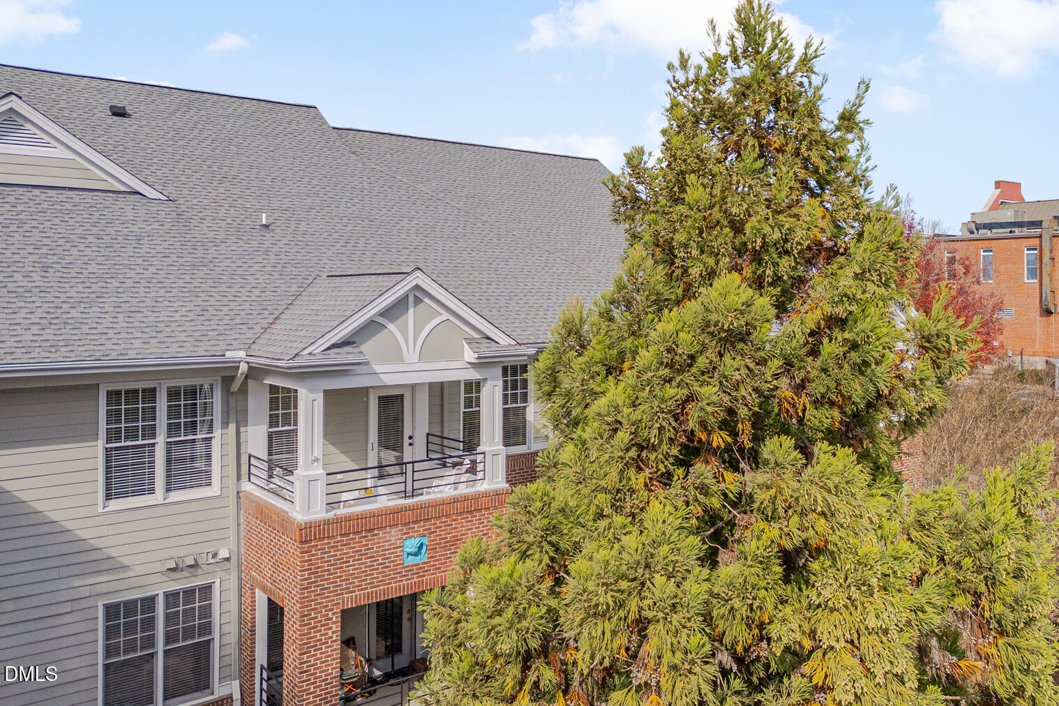 701-305 Copperline Drive