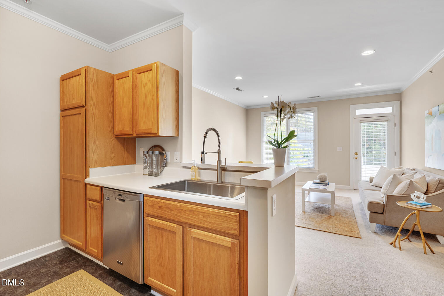 701-305 Copperline Drive