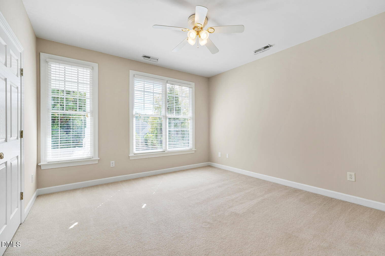 701-305 Copperline Drive