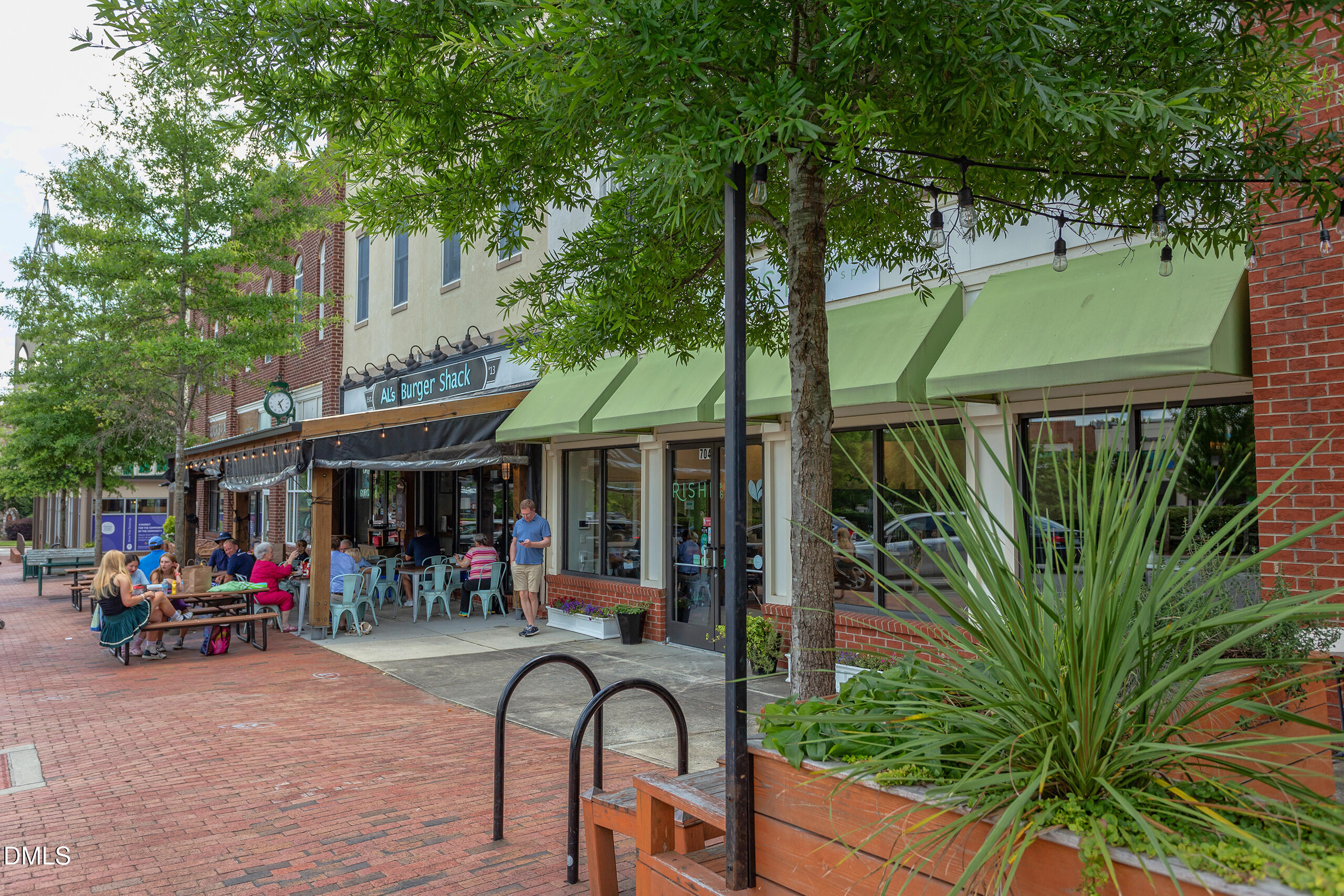 701-305 Copperline Drive