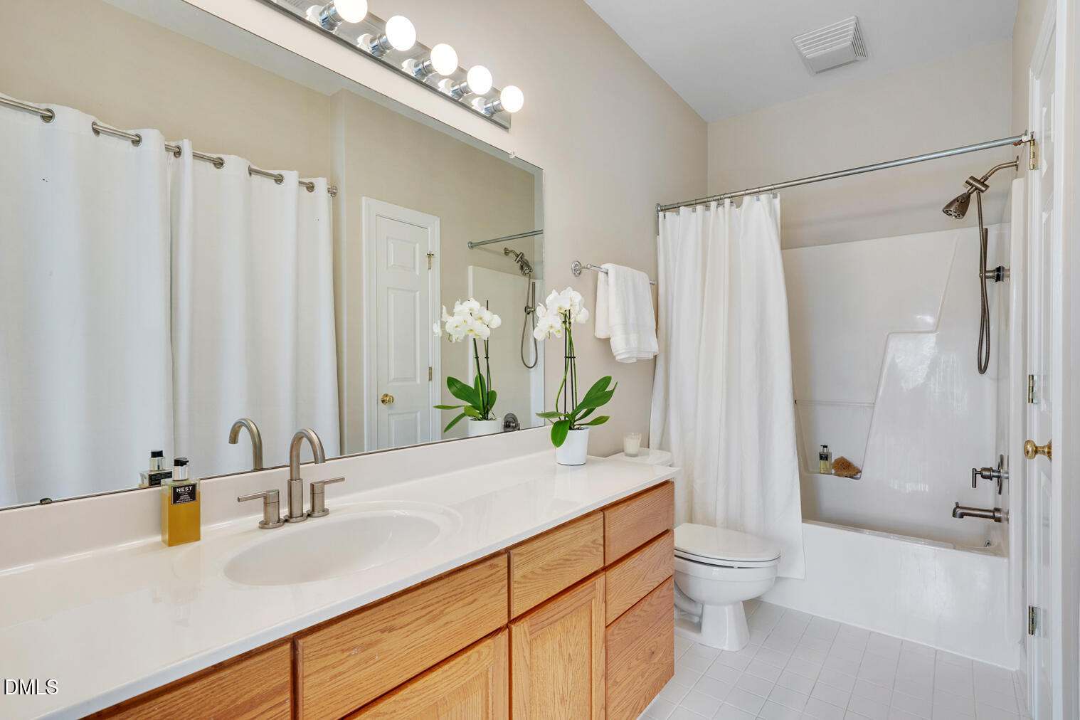 701-305 Copperline Drive