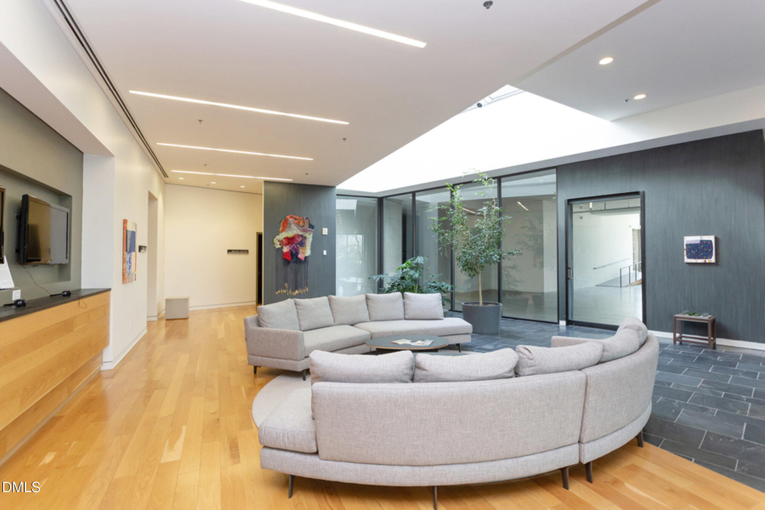 601 W Rosemary Street # 514