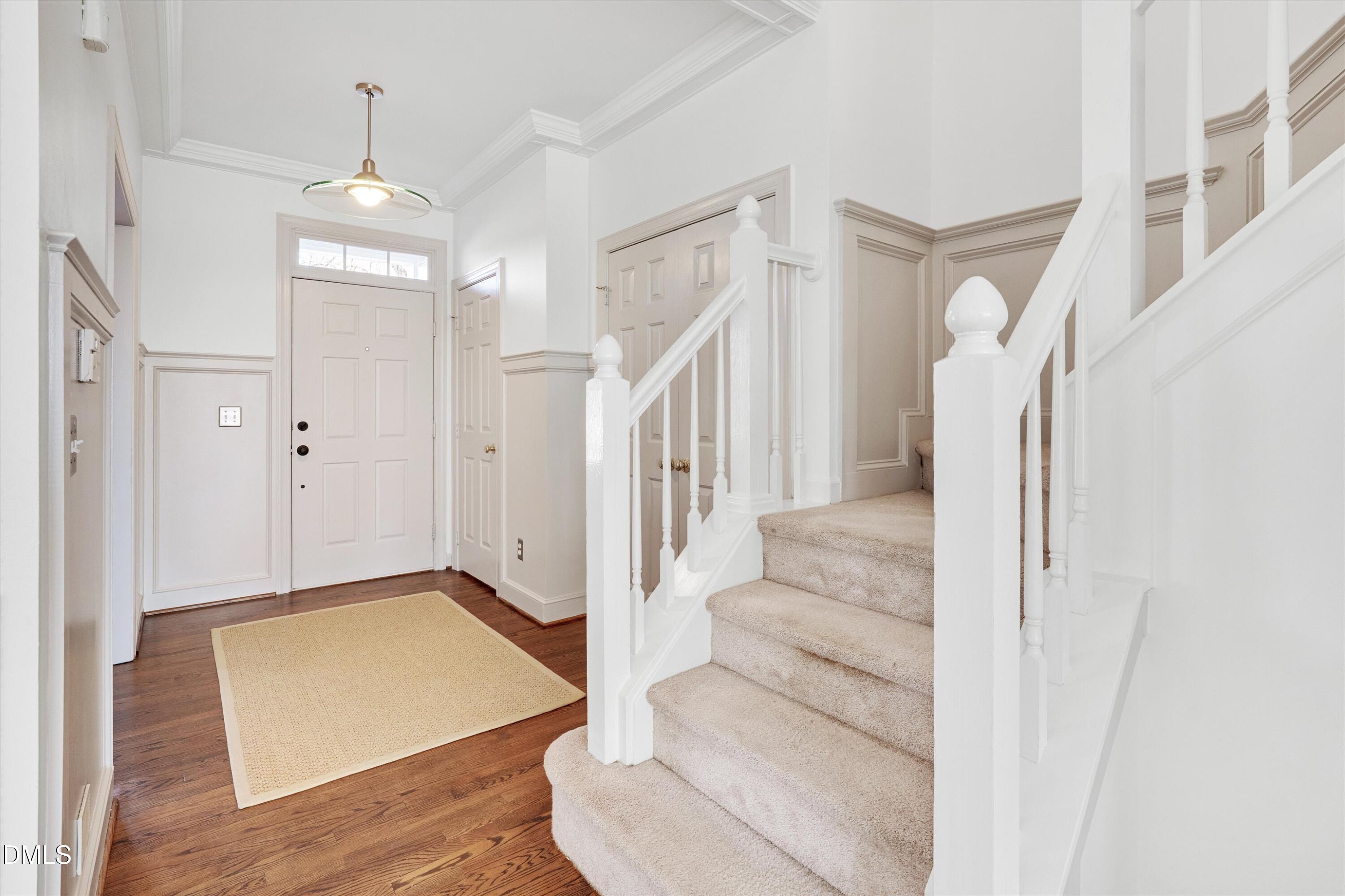 204 Greenview Drive