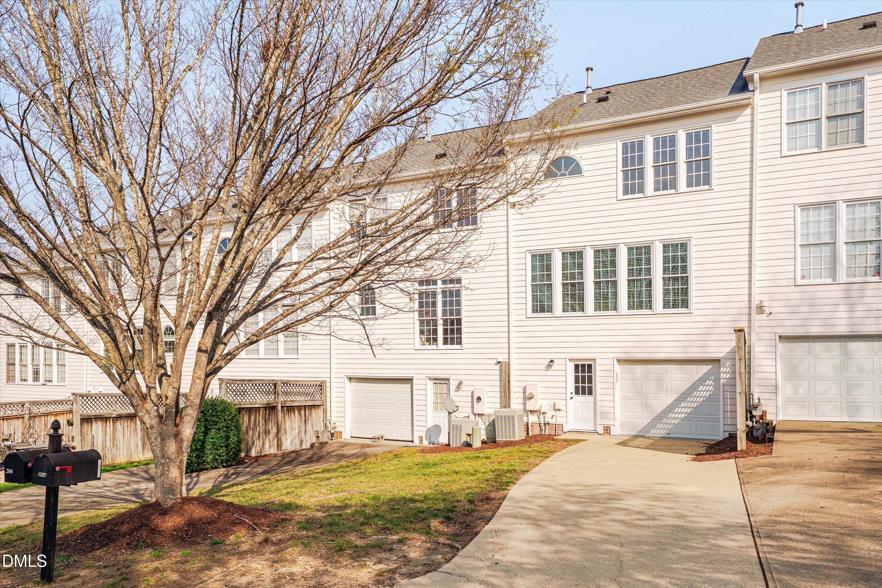 204 Greenview Drive