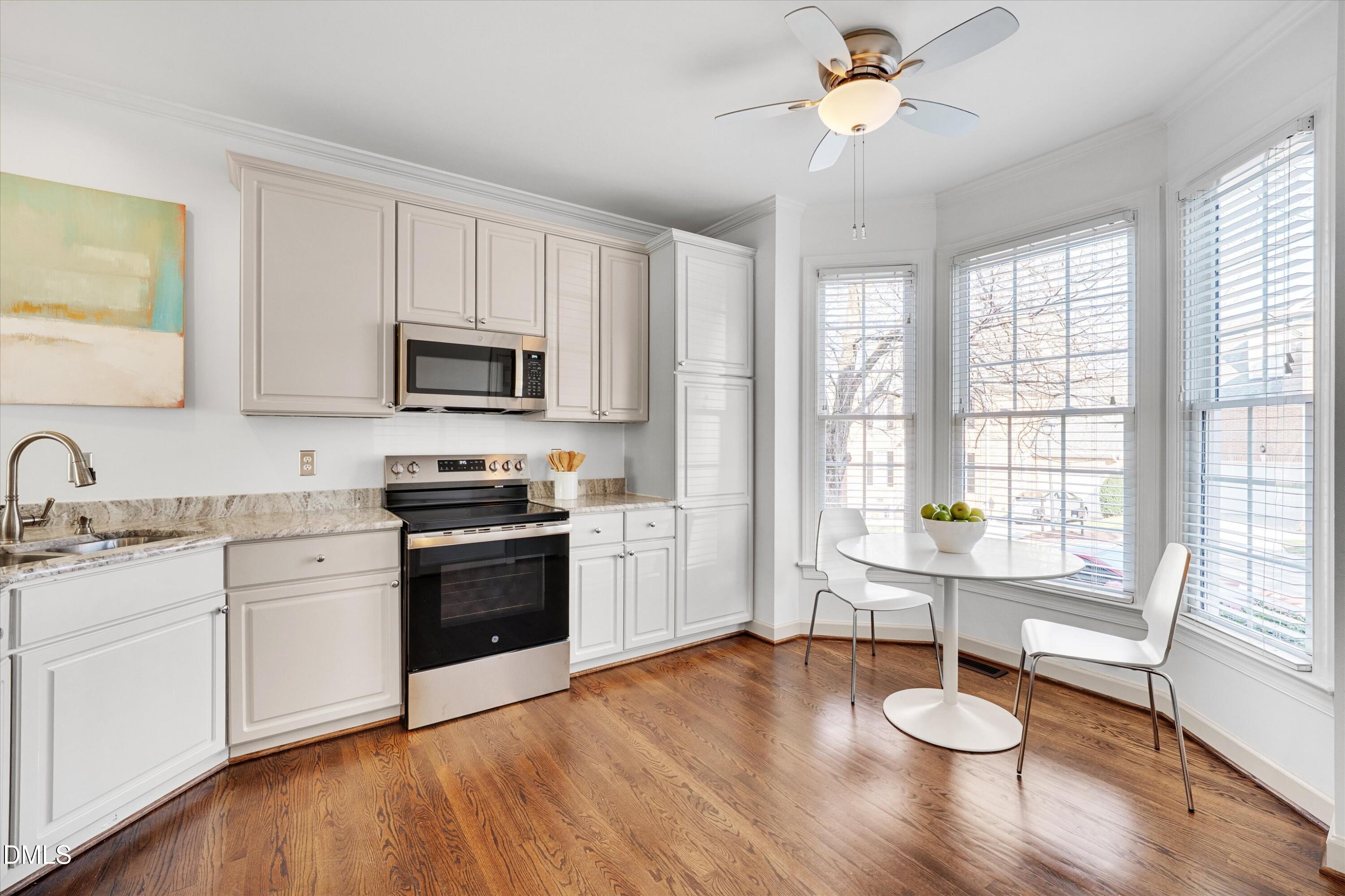 204 Greenview Drive