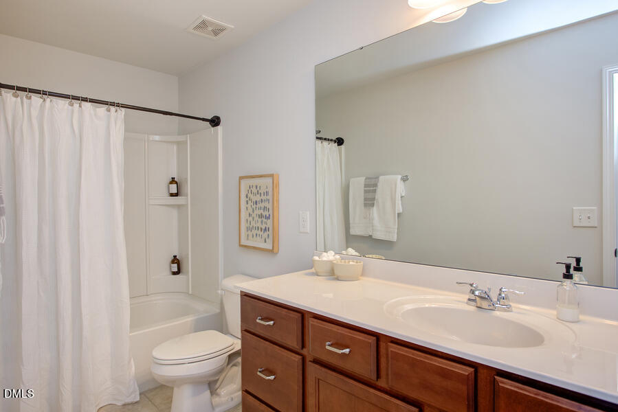 1136 Southpoint Trail