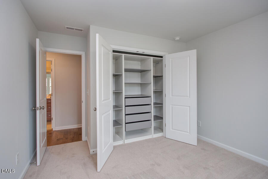 1136 Southpoint Trail