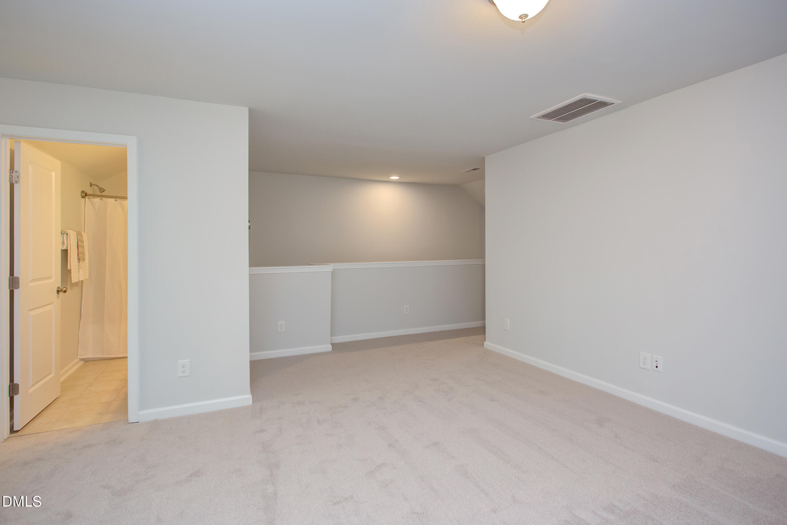 1136 Southpoint Trail