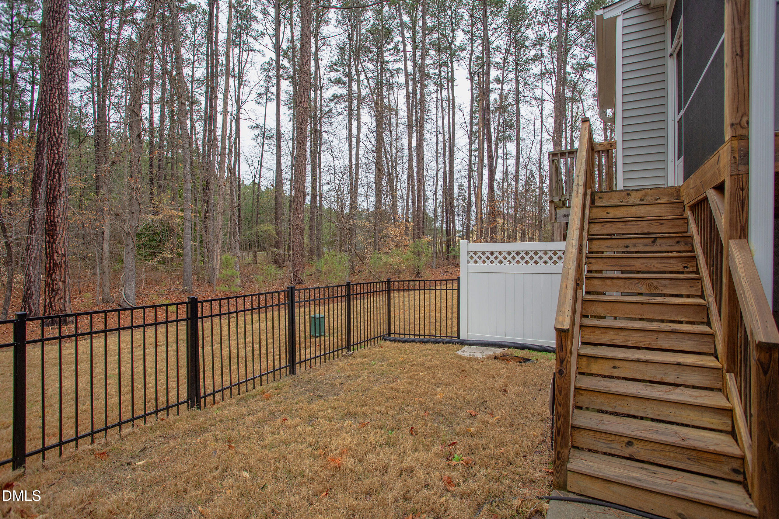 1136 Southpoint Trail