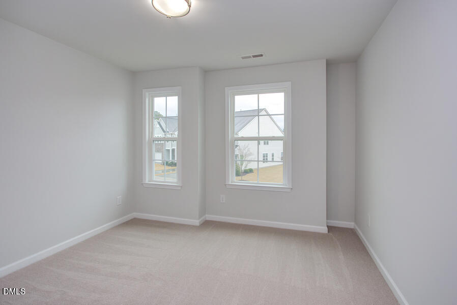 1136 Southpoint Trail