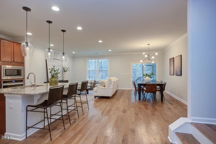 1136 Southpoint Trail