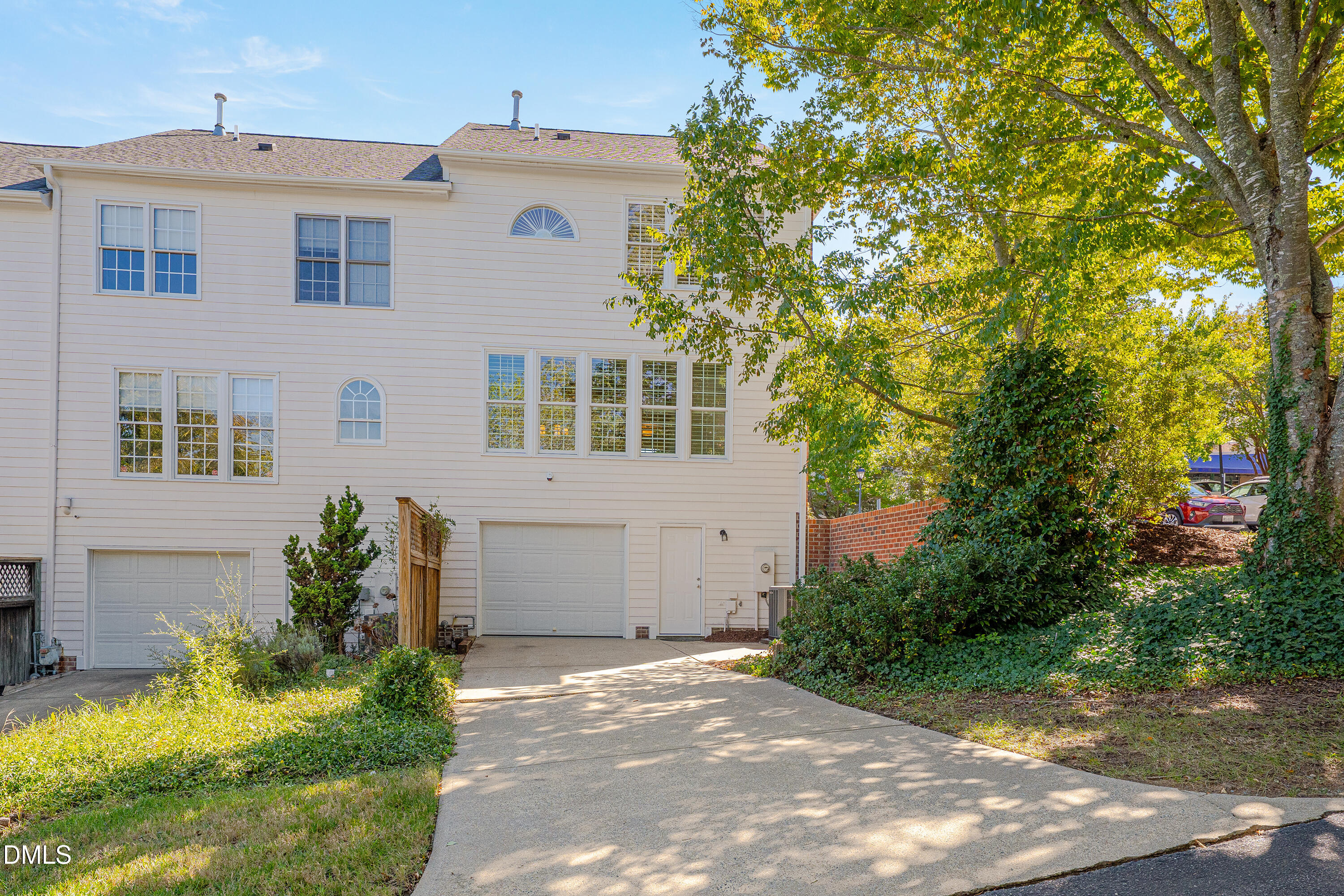 200 Greenview Drive