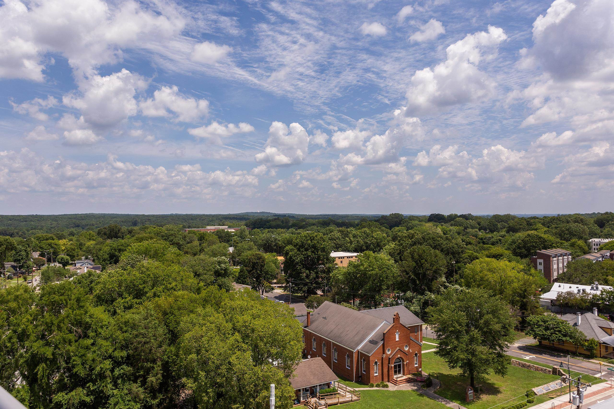 601 W Rosemary St, #802