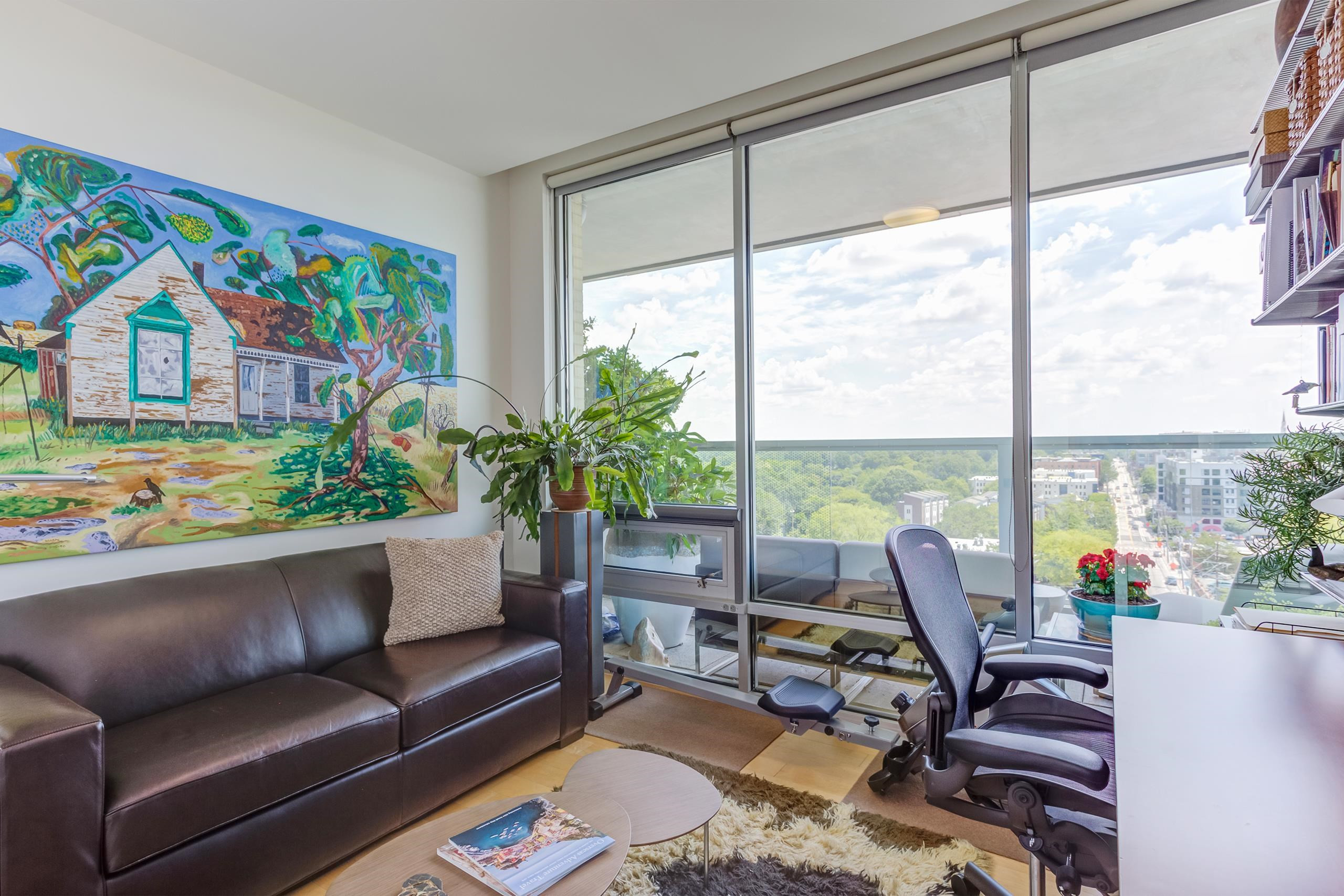 601 W Rosemary St, #802