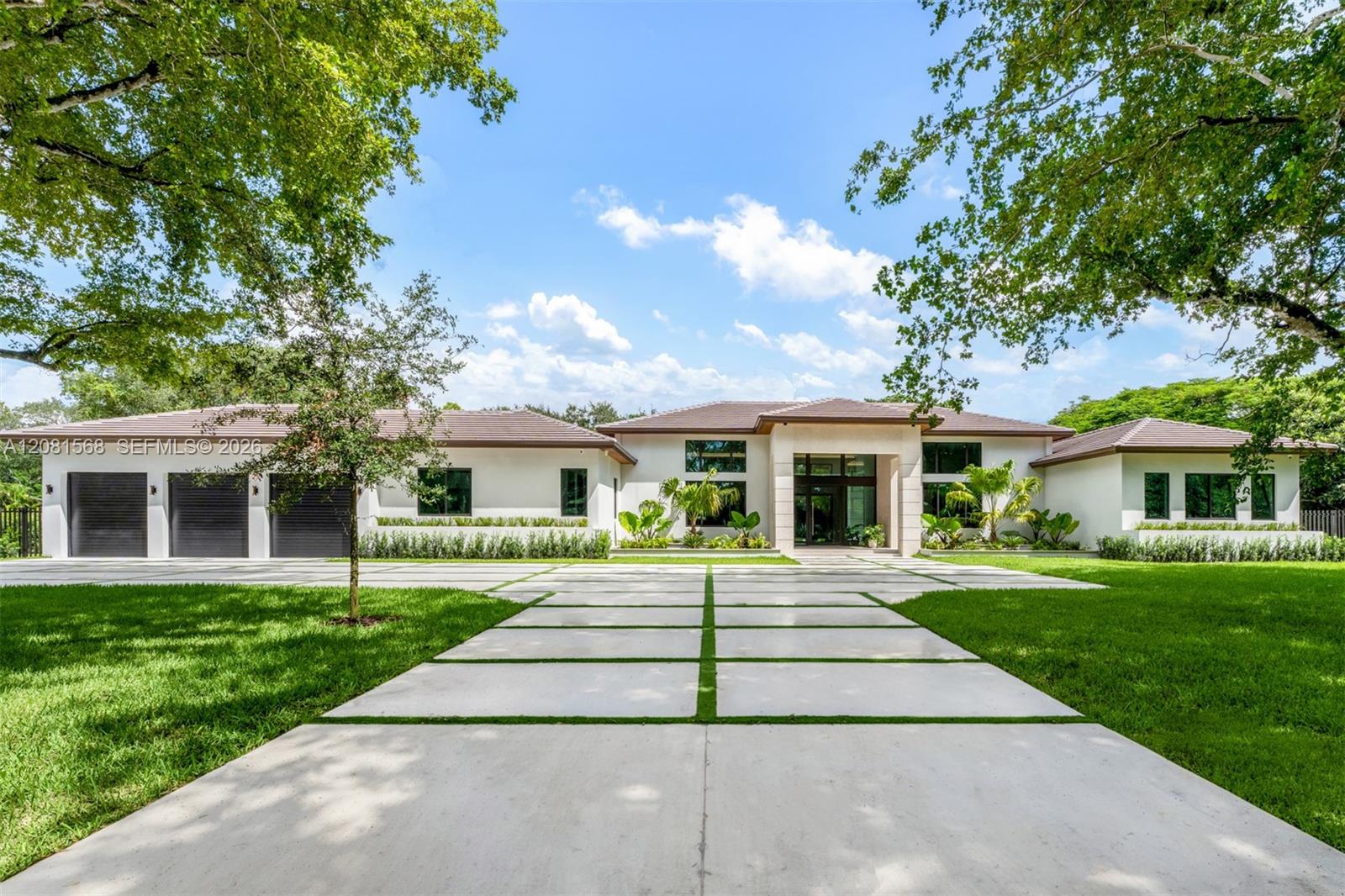 9475 SW 117th Ter Miami Fl Us 33176 2c54042eeccdb442d76b1e64a7f8080d
