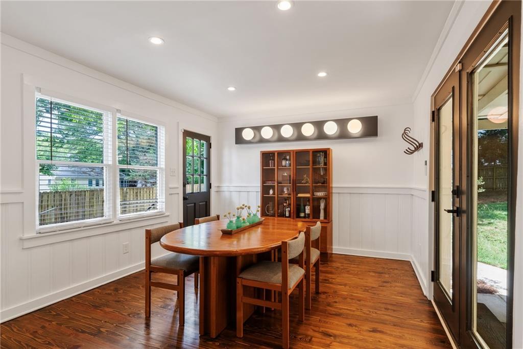 1392 Hawthorne Avenue SE