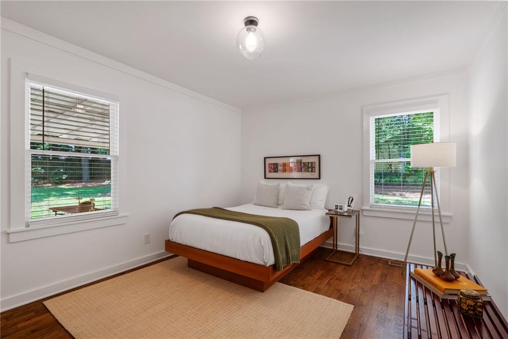 1392 Hawthorne Avenue SE