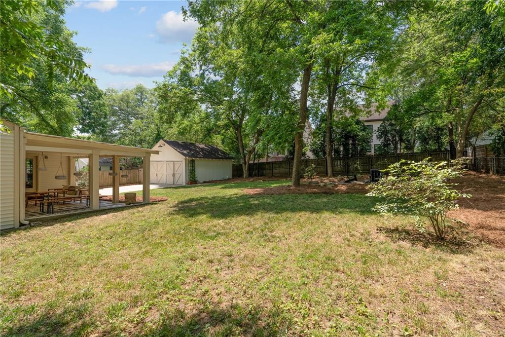 1392 Hawthorne Avenue SE