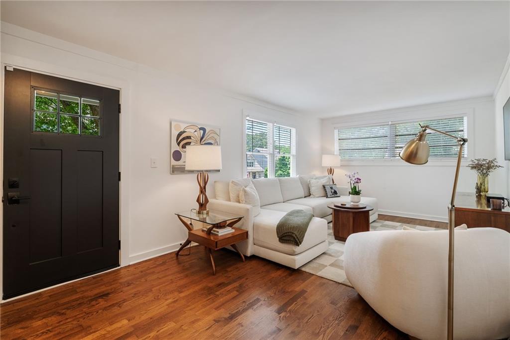 1392 Hawthorne Avenue SE