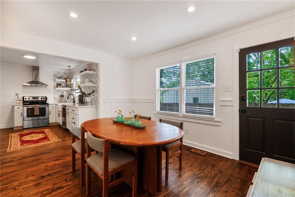 1392 Hawthorne Avenue SE