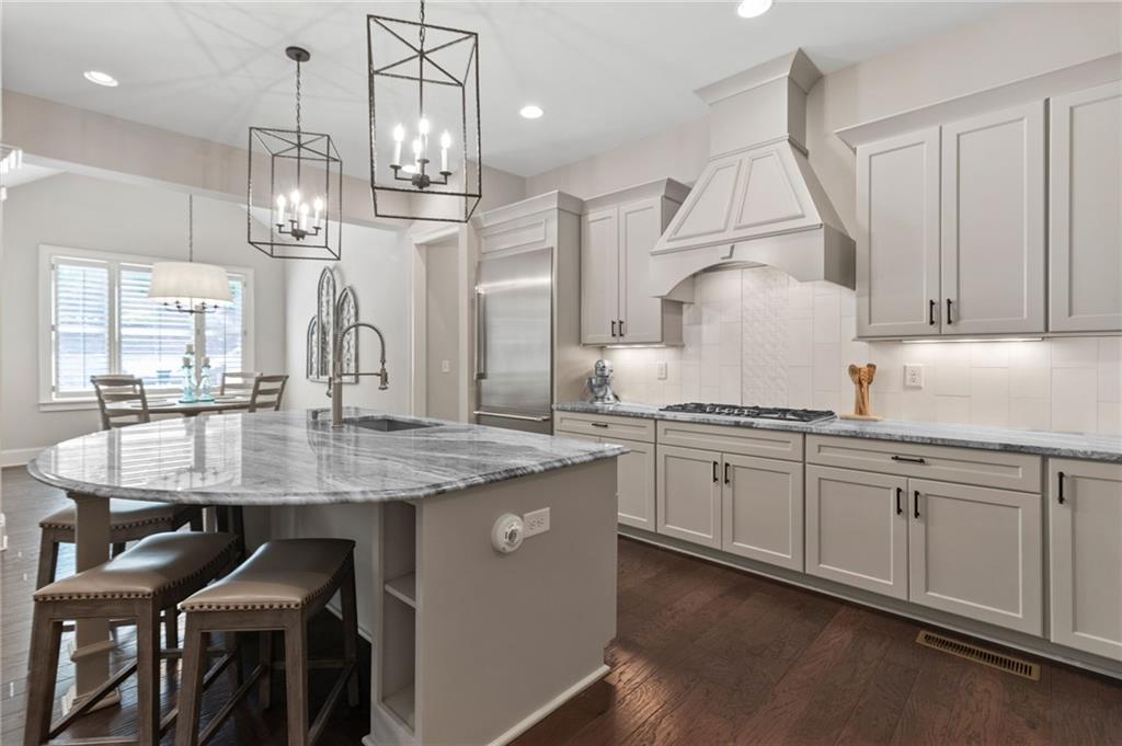 130 Manor North Drive