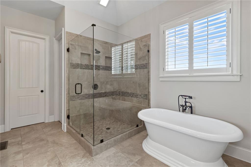 130 Manor North Drive