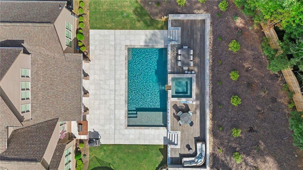 130 Manor North Drive