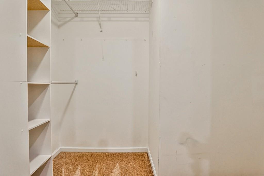 194 Amelia Garden Way