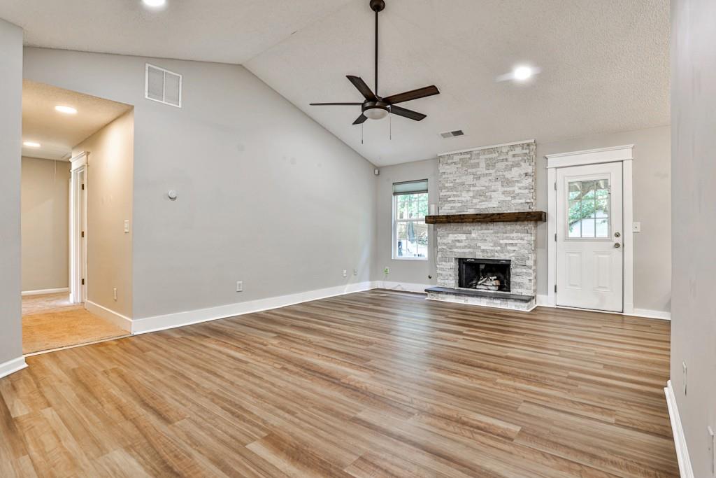 194 Amelia Garden Way