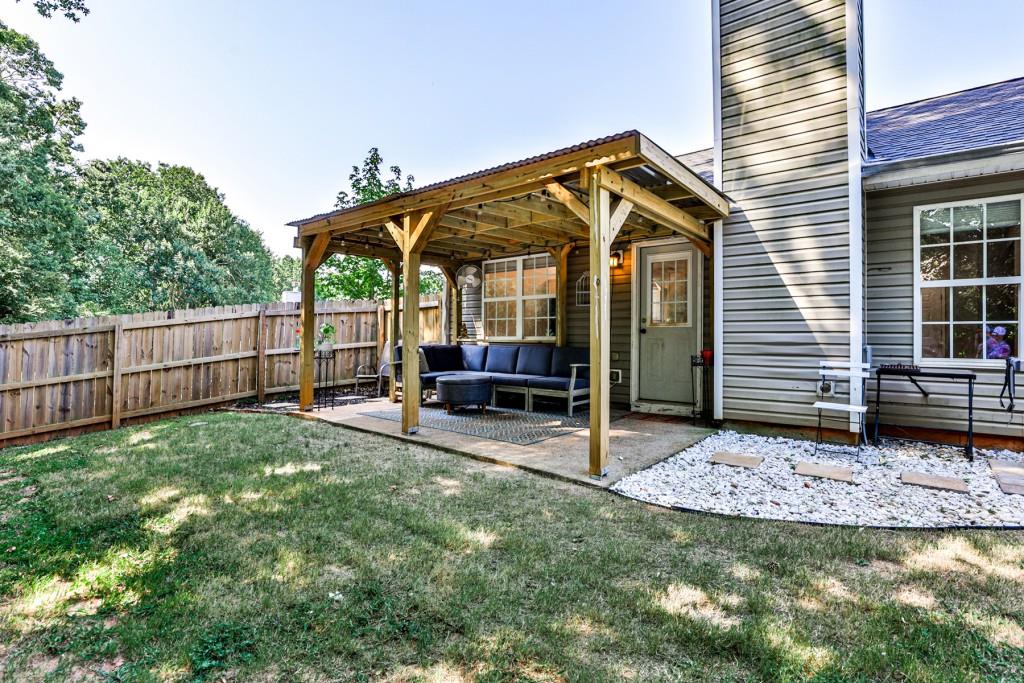 194 Amelia Garden Way