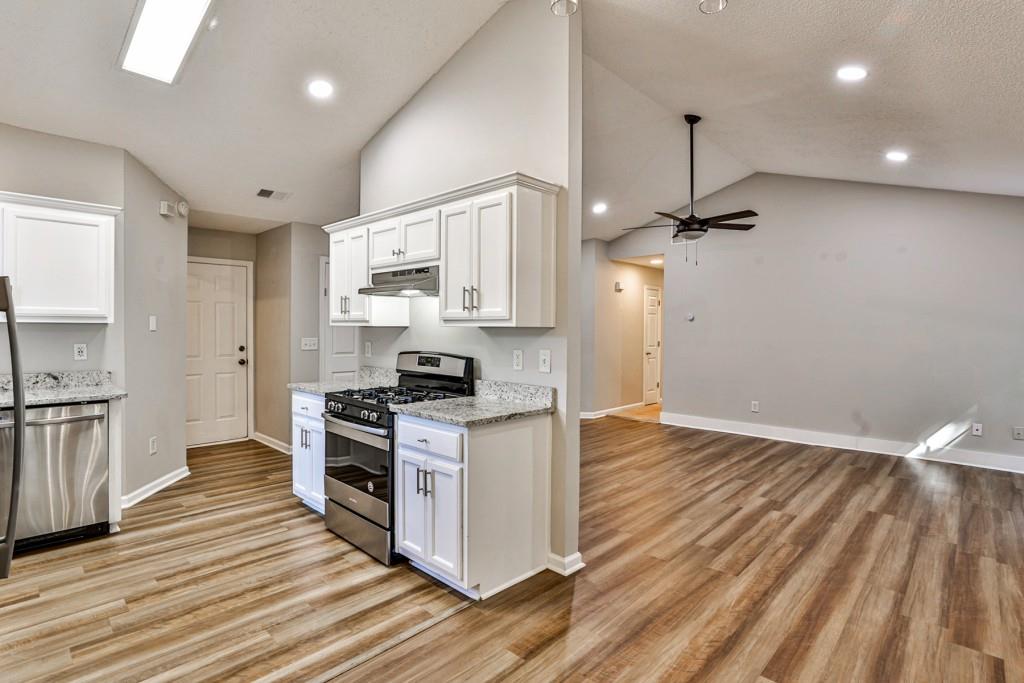 194 Amelia Garden Way